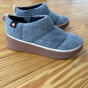 Sorel Women’s booties